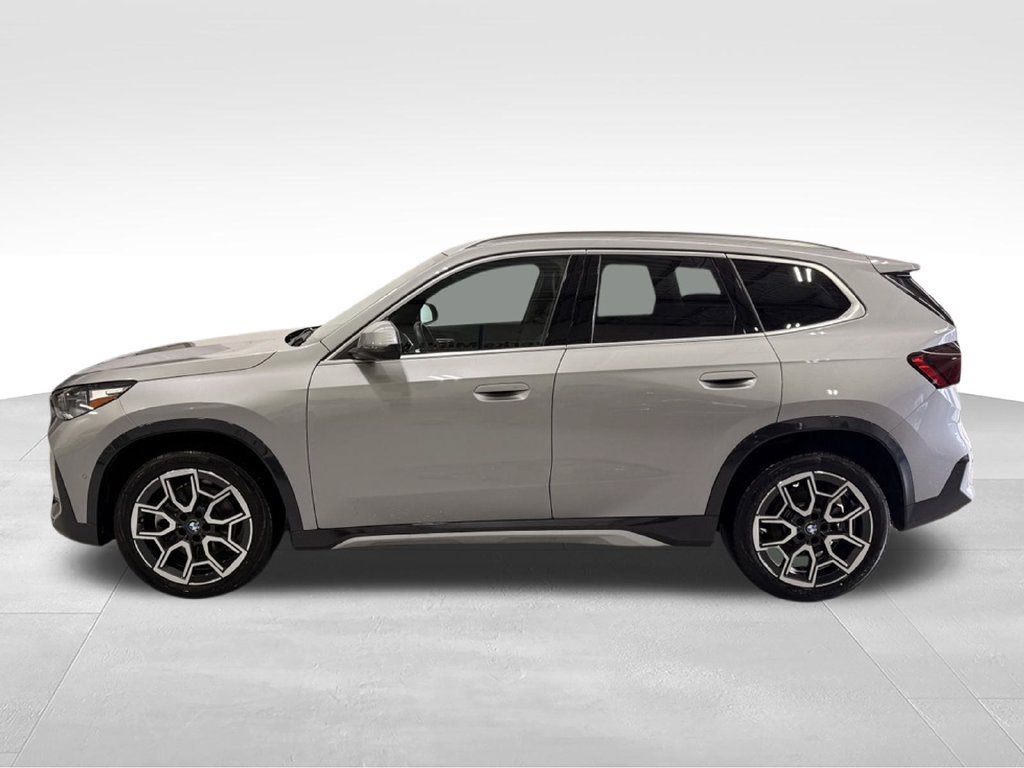 Used 2026 BMW X1 xDrive28i AWD/4WD image 2