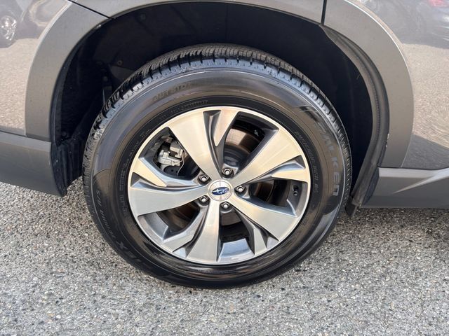 Certified 2025 Subaru Ascent Premium AWD/4WD image 28