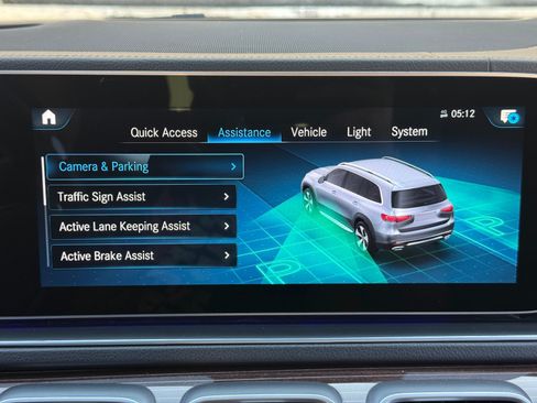 Used 2022 Mercedes-Benz GLS 580 4MATIC image 32