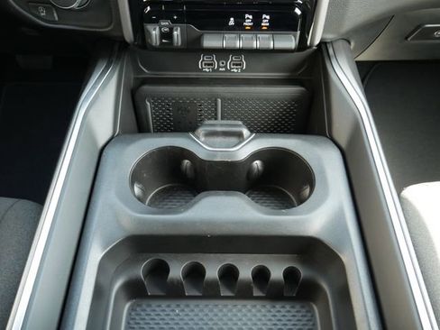 Used 2026 RAM 1500 Big Horn AWD/4WD image 24