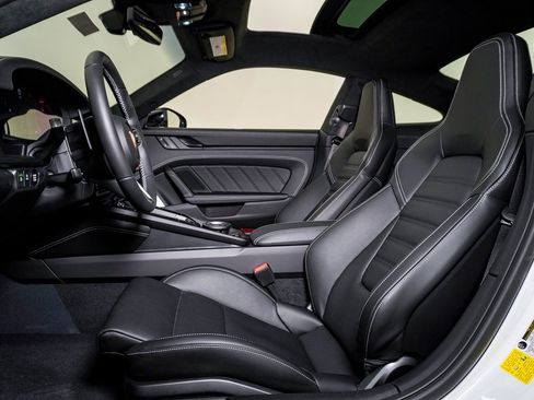 New 2026 Porsche 911 Carrera GTS image 5