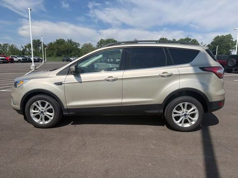 Used 2018 Ford Escape SEL FWD image 14