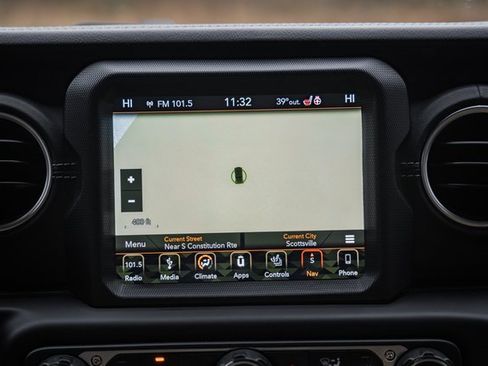 Used 2018 Jeep Wrangler Unlimited Sahara w/ Dual Top Group image 24