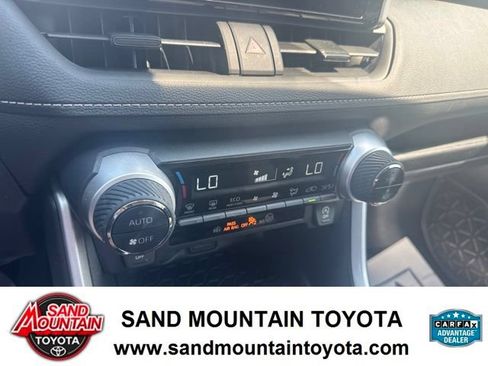 Used 2025 Toyota RAV4 XLE FWD image 20