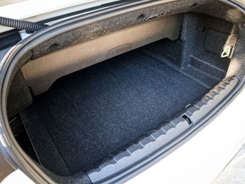 Used 2024 BMW 430i Convertible w/ Convenience Package image 31