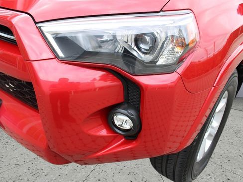 Used 2024 Toyota 4Runner SR5 image 10