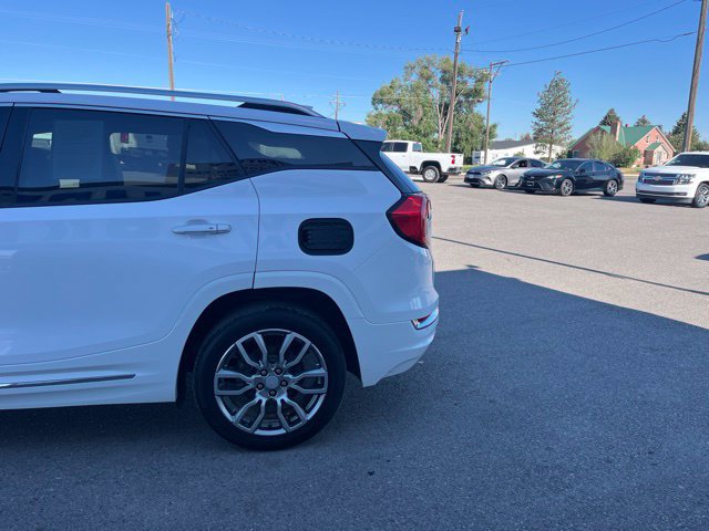Used 2023 GMC Terrain Denali AWD/4WD image 7