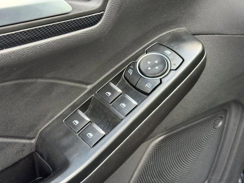 Used 2025 Ford Escape ST-Line image 11