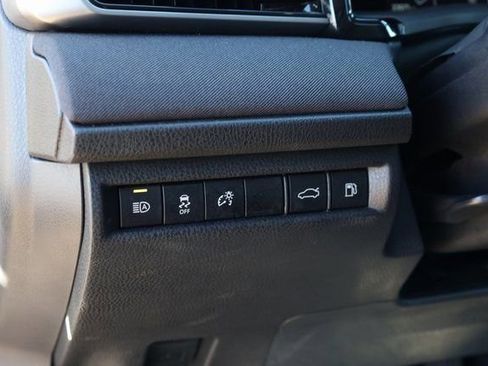 Used 2025 Toyota Camry LE image 13