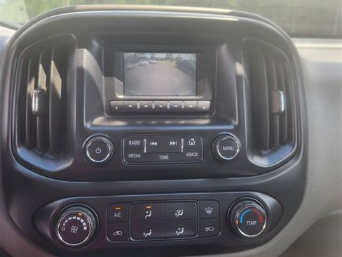 Used 2015 Chevrolet Colorado W/T w/ WT Convenience Package image 14