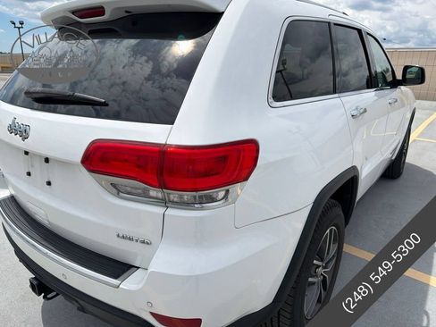 Used 2017 Jeep Grand Cherokee Limited w/ Luxury Group II AWD/4WD image 6