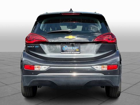 Used 2017 Chevrolet Bolt Premier w/ Driver Confidence II Package image 4