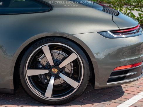 Used 2022 Porsche 911 Carrera RWD image 43