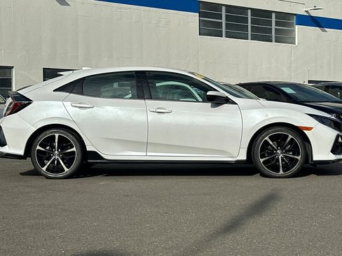 Used 2020 Honda Civic Sport image 3