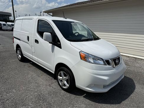 Used 2020 Nissan NV200 SV image 20