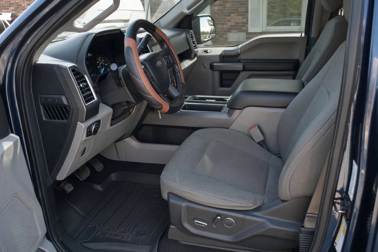 Used 2016 Ford F150 XLT w/ Equipment Group 302A Luxury AWD/4WD image 21