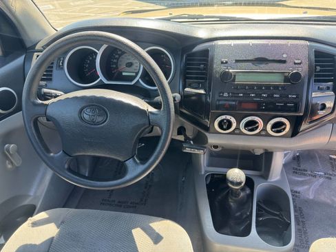 Used 2006 Toyota Tacoma 2WD Regular Cab image 12