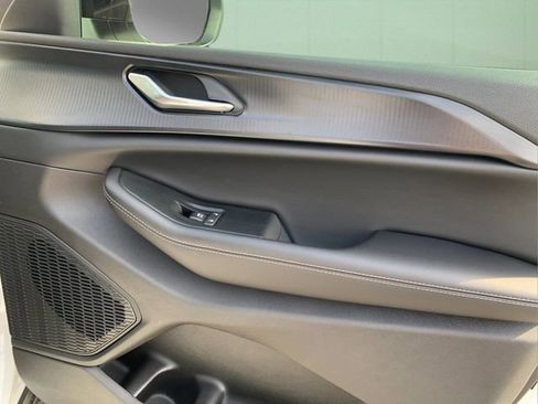 New 2026 Jeep Grand Cherokee Laredo image 31