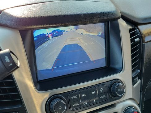 Used 2020 GMC Yukon Denali w/ Open Road Package image 28