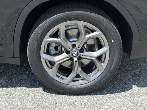 Used 2024 BMW X3 xDrive30i w/ Premium Package AWD/4WD image 12