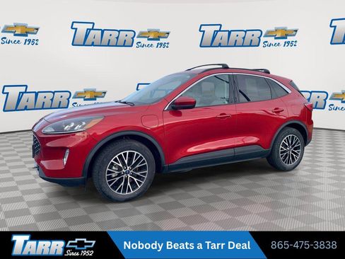 Used 2022 Ford Escape SEL w/ Class II Trailer Tow Package image 1