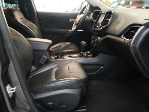 Used 2019 Jeep Cherokee Limited AWD/4WD image 22