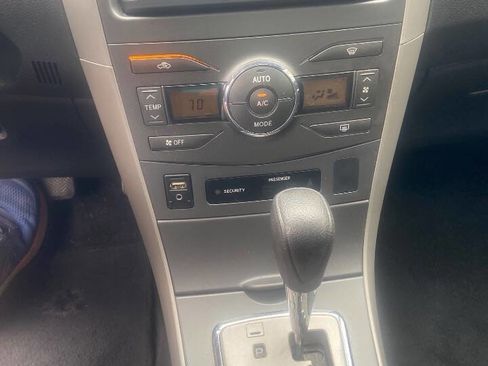 Used 2013 Toyota Corolla S w/ Premium Pkg FWD image 12