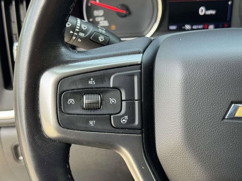 Used 2022 Chevrolet Silverado 1500 LT image 11