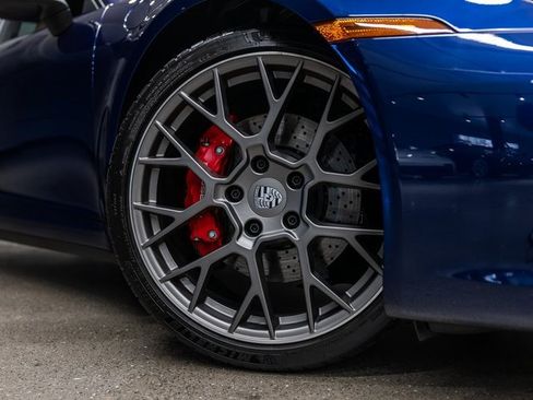 Used 2024 Porsche 911 Carrera S image 15