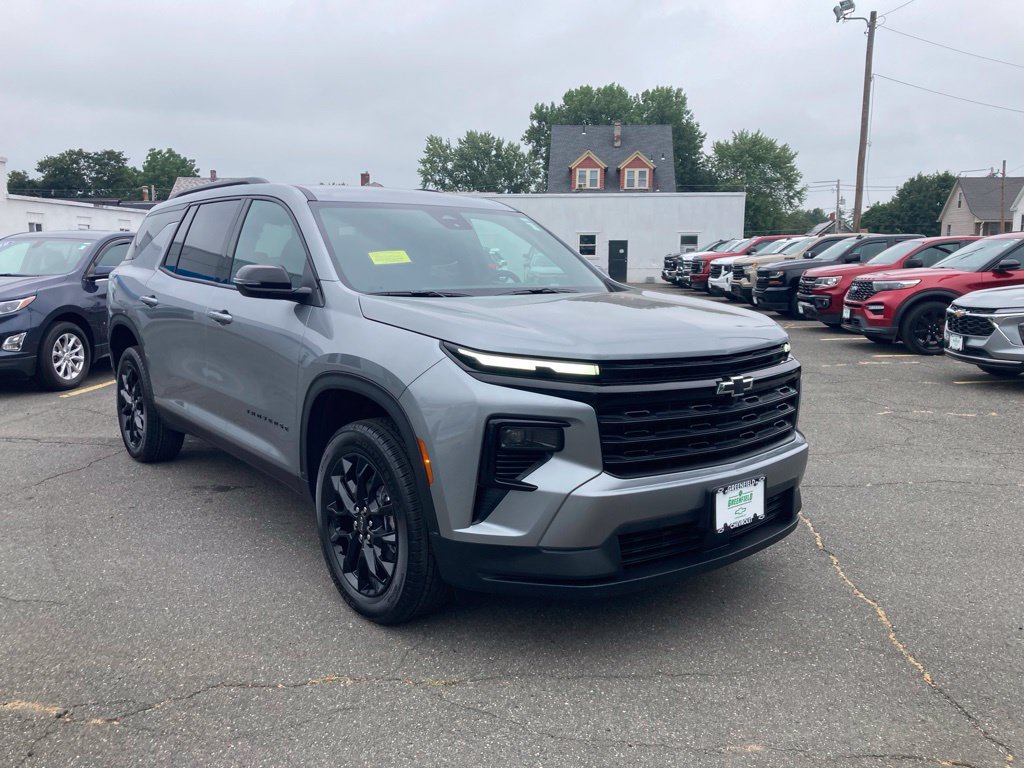 New 2026 Chevrolet Traverse LT w/ Midnight/Sport Edition AWD/4WD image 1