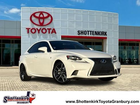 Used 2014 Lexus IS 250 w/ F-Sport Package RWD image 1