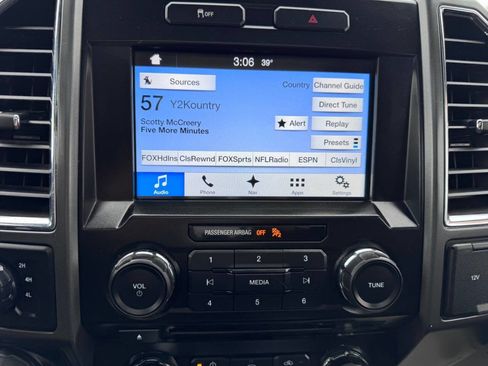 Used 2016 Ford F150 XLT w/ Equipment Group 302A Luxury image 25