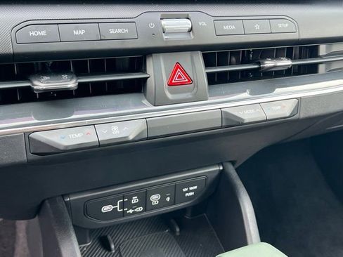 Certified 2025 Kia K4 EX image 20