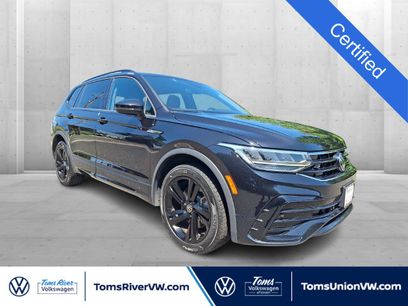 Used 2023 Volkswagen Tiguan SE R-Line