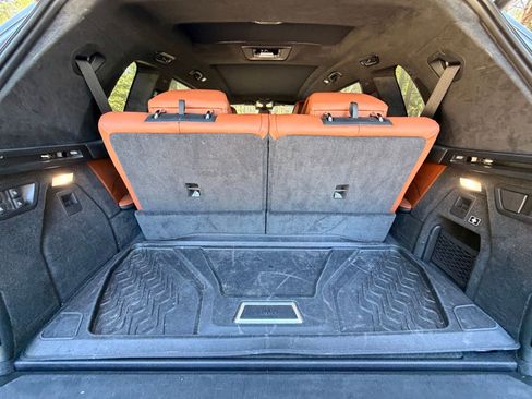 Used 2024 BMW X7 xDrive40i w/ M Sport Package AWD/4WD image 20