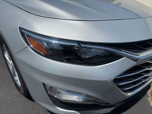 Used 2020 Chevrolet Malibu LS w/ Driver Confidence Package II image 28