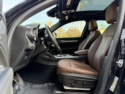 Used 2024 Alfa Romeo Stelvio Ti w/ Active Assist Plus Package image 25