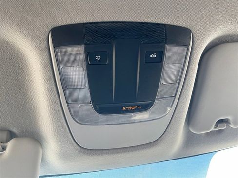 Used 2021 Kia Seltos LX image 16