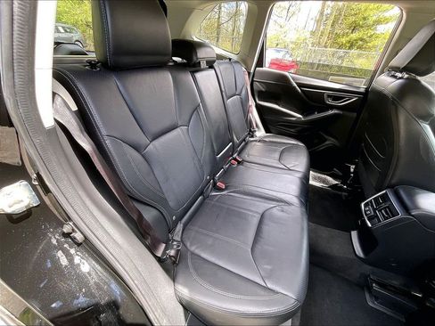 Used 2019 Subaru Forester Limited AWD/4WD image 16