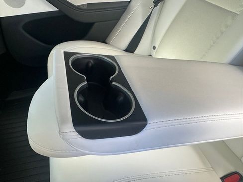 Used 2024 Tesla Model 3 Performance image 59