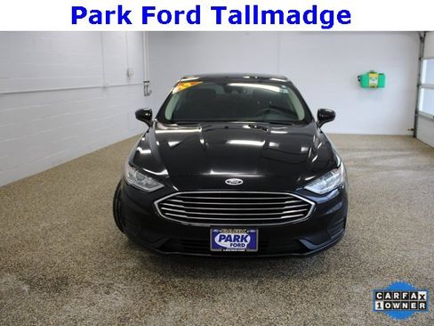 Used 2019 Ford Fusion SE image 8