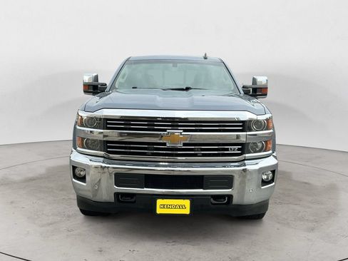 Used 2015 Chevrolet Silverado 2500 LTZ w/ Duramax Plus Package AWD/4WD image 2