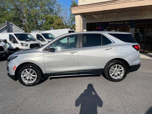 Used 2022 Chevrolet Equinox LT w/ Driver Convenience Package image 40