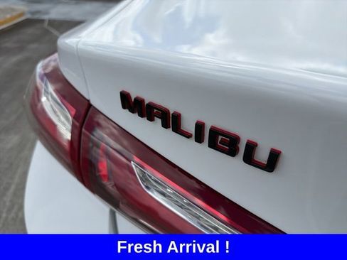 Used 2023 Chevrolet Malibu LT w/ Redline Edition image 13
