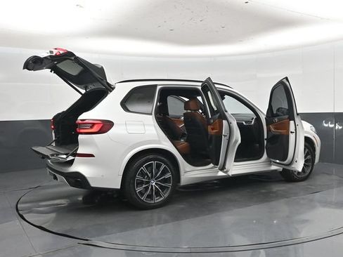 Used 2023 BMW X5 M50i w/ Executive Package AWD/4WD image 58