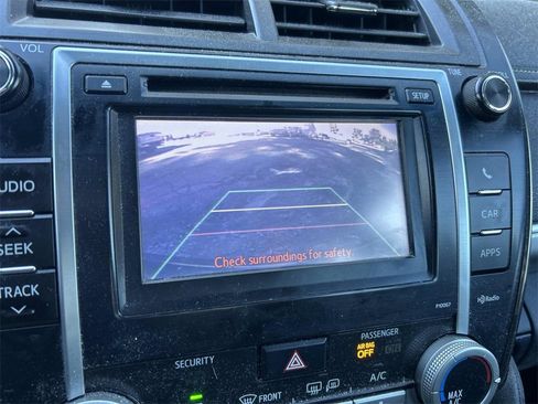 Used 2012 Toyota Camry SE image 16