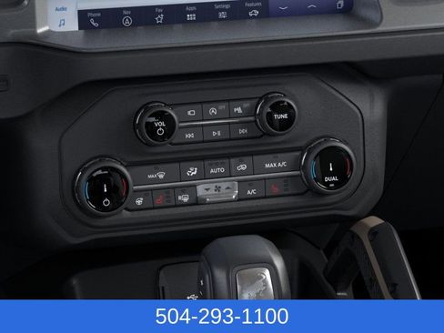 New 2025 Ford Bronco Badlands image 16