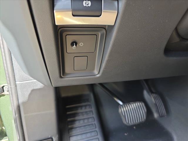 New 2026 Land Rover Defender 110 S AWD/4WD image 25