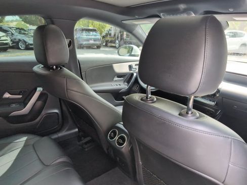 Used 2023 Mercedes-Benz CLA 250 image 25