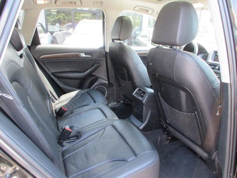 Used 2016 Audi Q5 2.0T Premium Plus w/ Technology Package AWD/4WD image 15